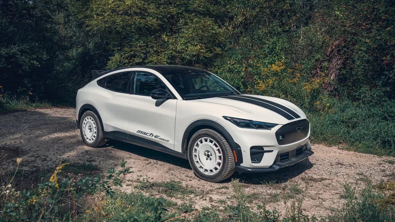 Багажник на авто Ford стал платным. Теперь, чтобы открыть багажник на новом Mustang Mac...