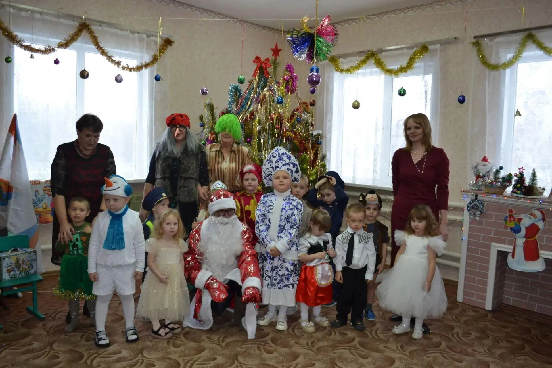 👉🎅Сегодня в нашей дошкольной группе  царила настоящая новогодняя сказка! Наши воспита...