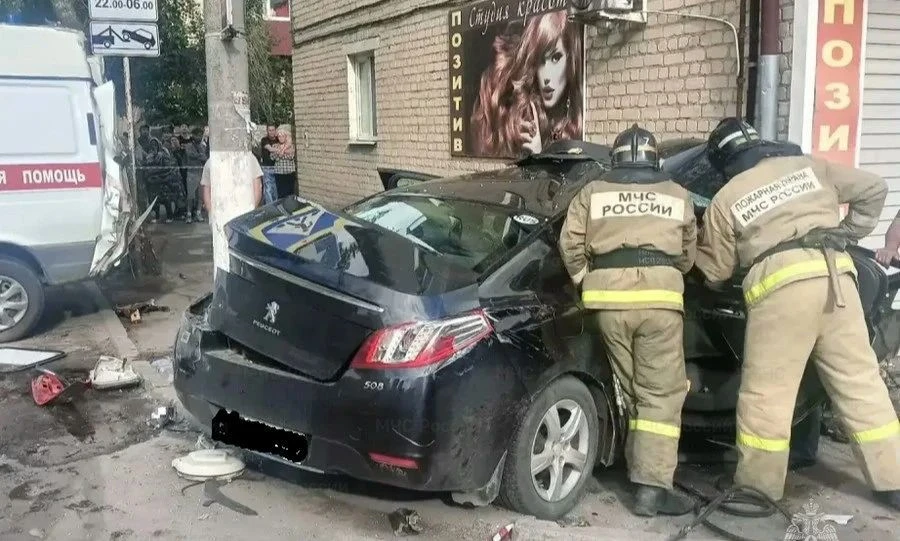 В Ливнах в ДТП погиб водитель скорой помощи