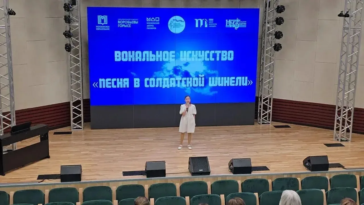 Песня в солдатской шинели🎶 Когда слова звучат от сердца, а каждая нота — с памятью о подвиге…  🌟Каде