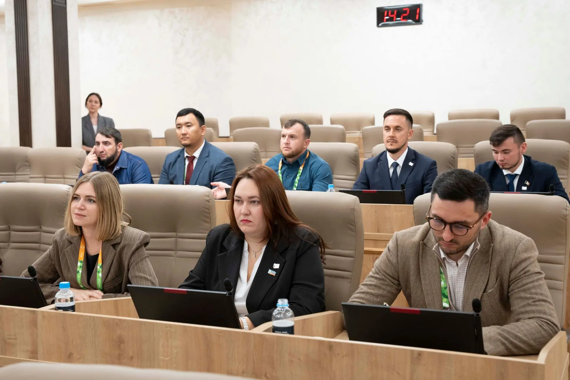 Представители Палаты молодых законодателей при Совете Федерации собрались в столице Ура...