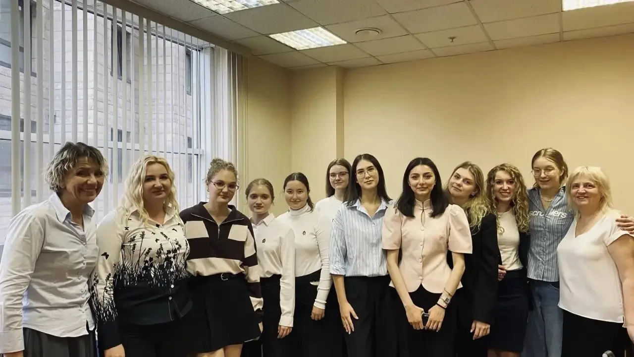 Больше чем теория: от знаний — к реальным инструментам работы с детьми