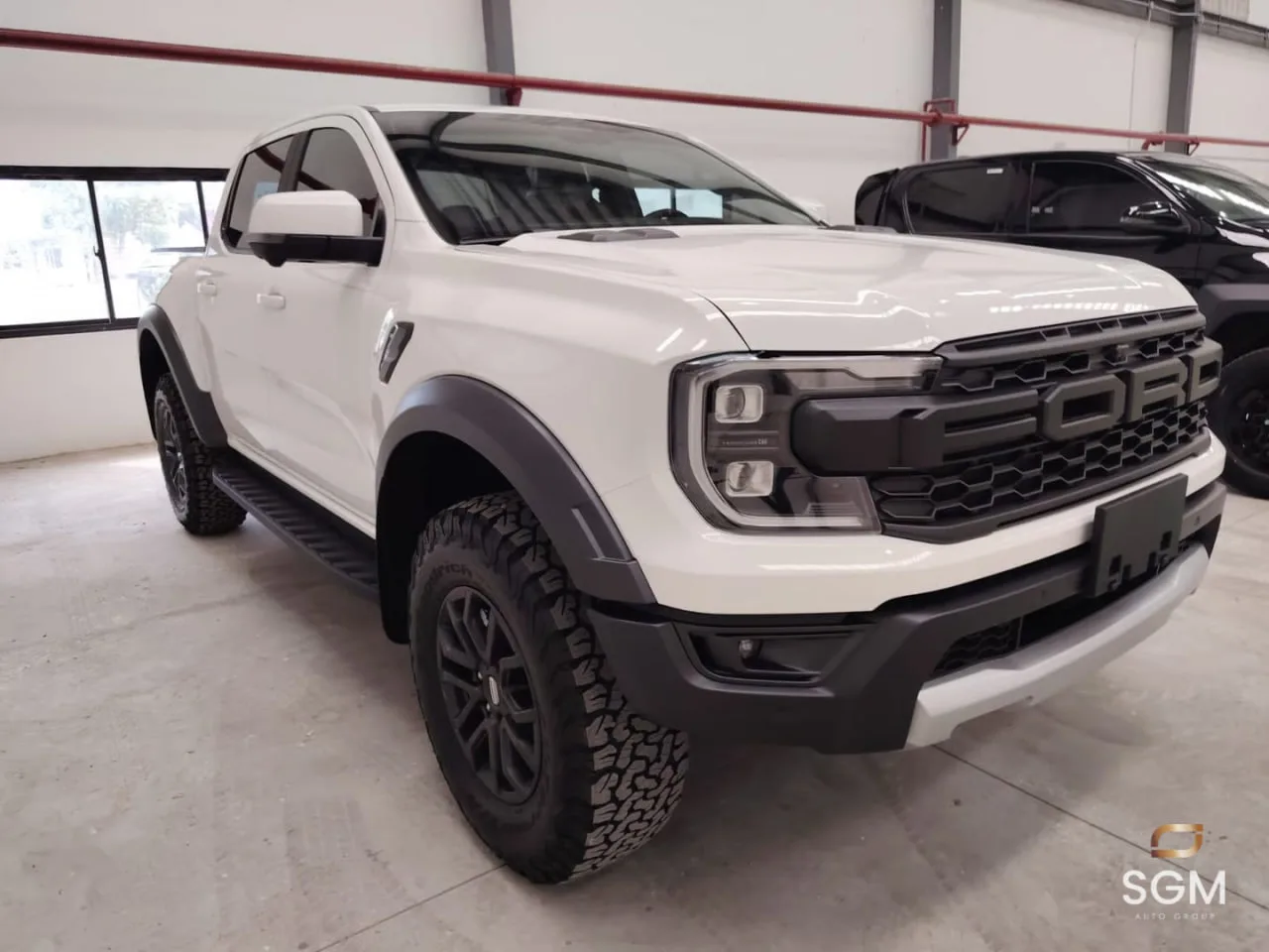 Ford Ranger 3.0 Raptor — максимальная версия легендарного пикапа

397 лошадиных сил, спортивная подв