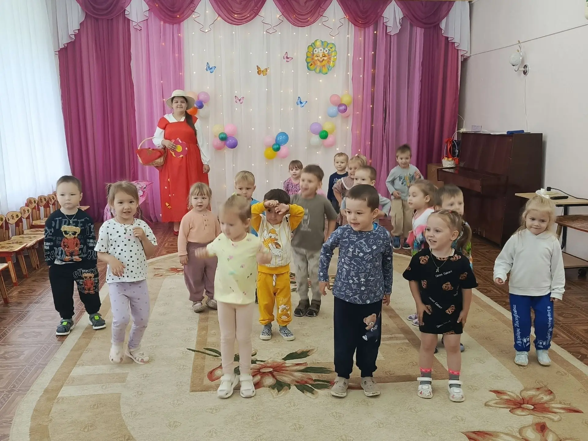 В последний день уходящего лета в нашем детском саду прошёл праздник «До свидания, Лето...