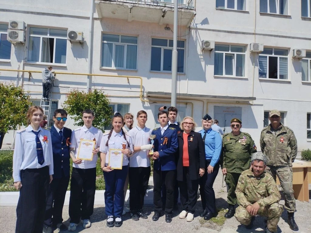 В НПТ прошел финальный этап конкурса строя и песни.