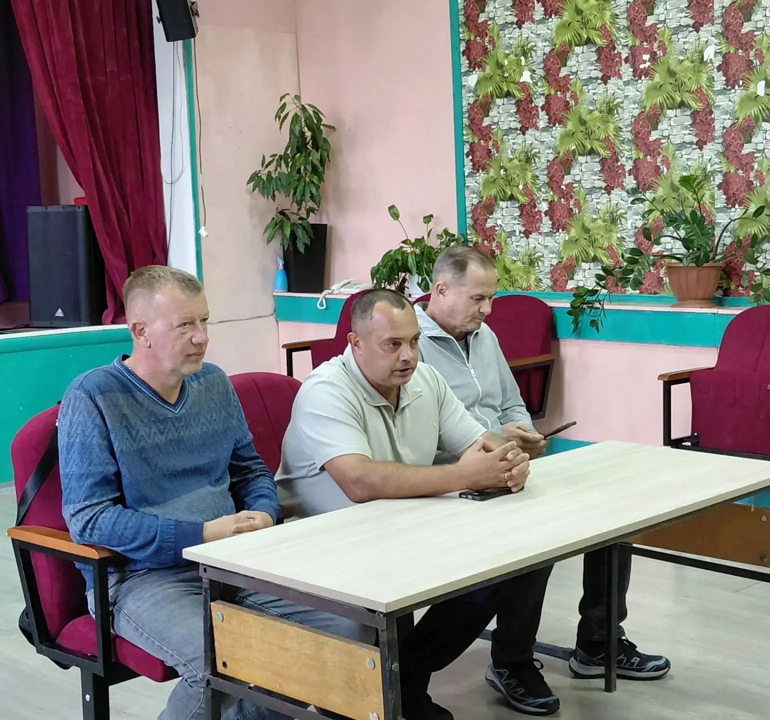 💬«Мы встречаемся для того, чтобы обсудить проблемы и совместно выработать необходимые ...