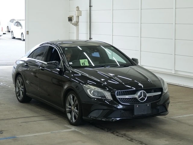 16.06.2026🇯🇵

 🌟 Mercedes-Benz CLA 2013 года🤙🏻

▫️1.6 (122 л.с) / передний привод
▫️Пробег 62.0