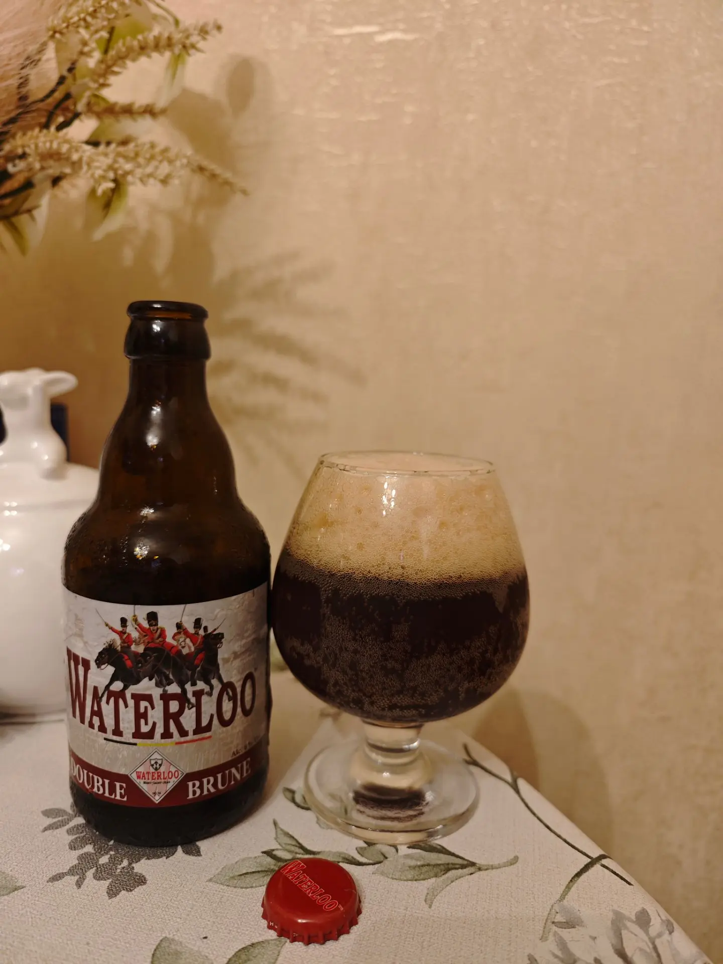 🇧🇪Waterloo Double Brune
8,0 об.
Аромат кофе сочетается с нотками корней, но с сильным, выдержанным
