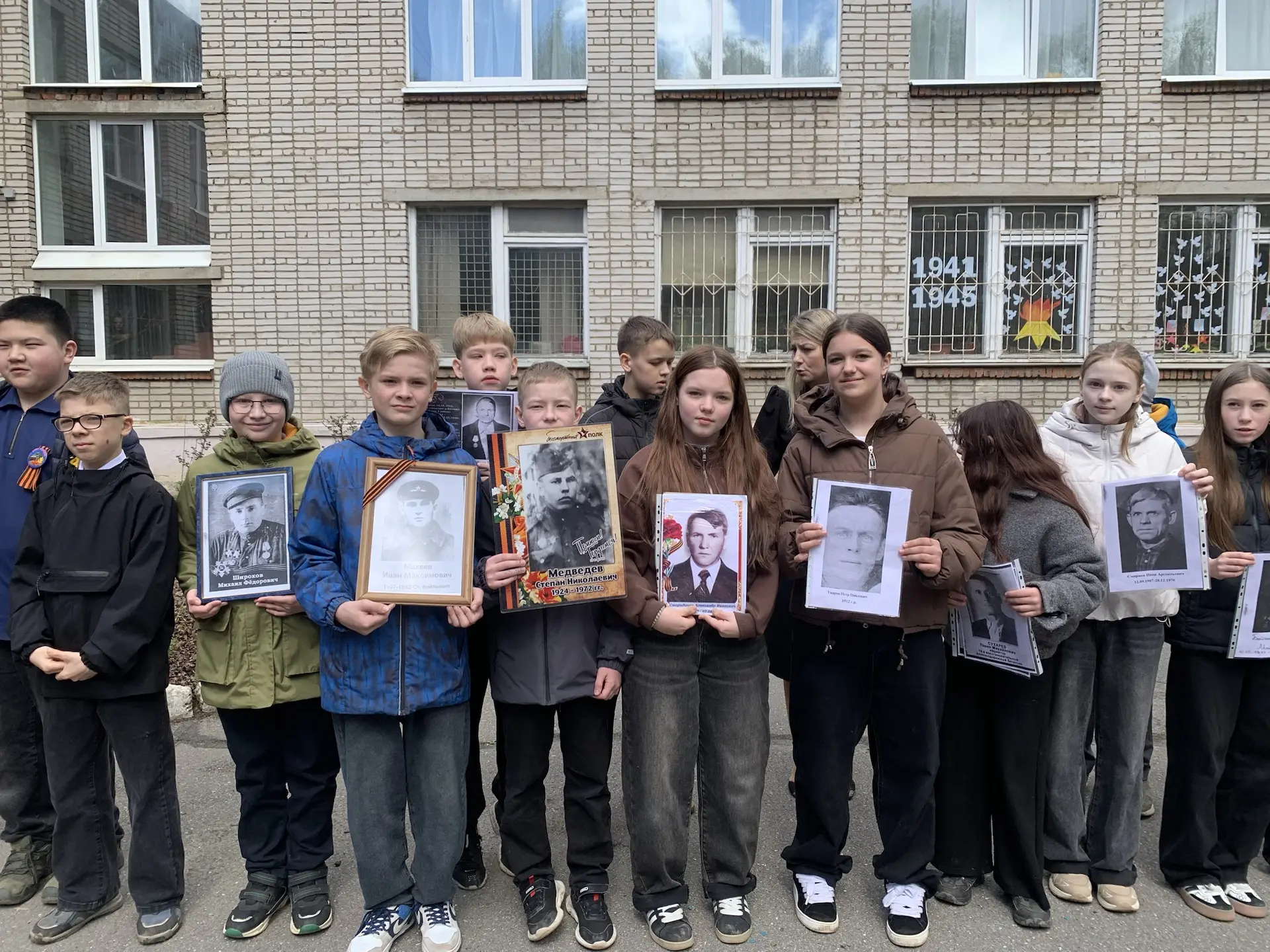 #Школа22 #ТакойДень  🇷🇺Сегодня в школе прошла торжественная линейка и памятное мероприятие в рамках 