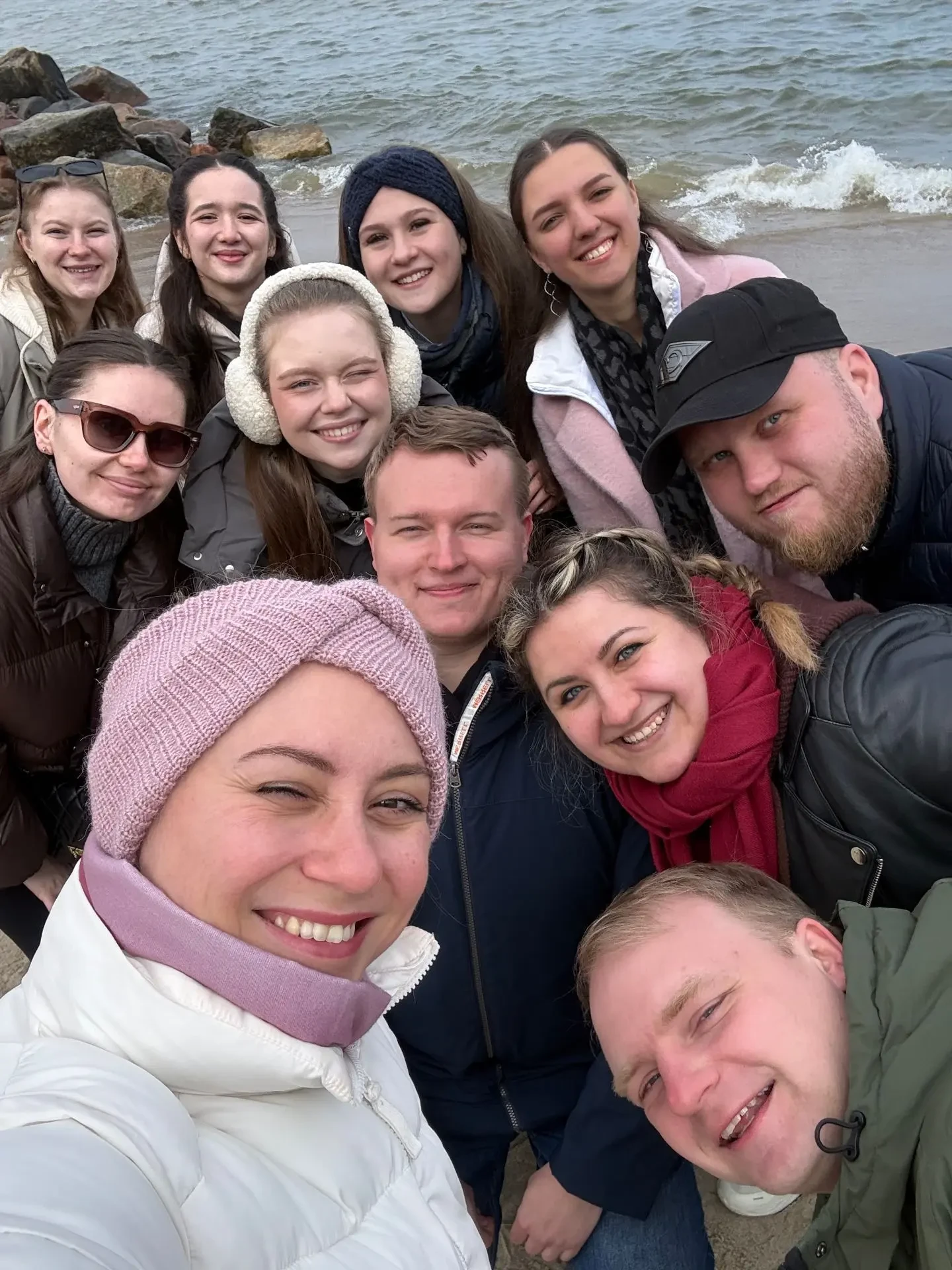 ✈️ Наша учительница покорила Калининград!  Учитель математики Алёна Константиновна Баяндина провела 