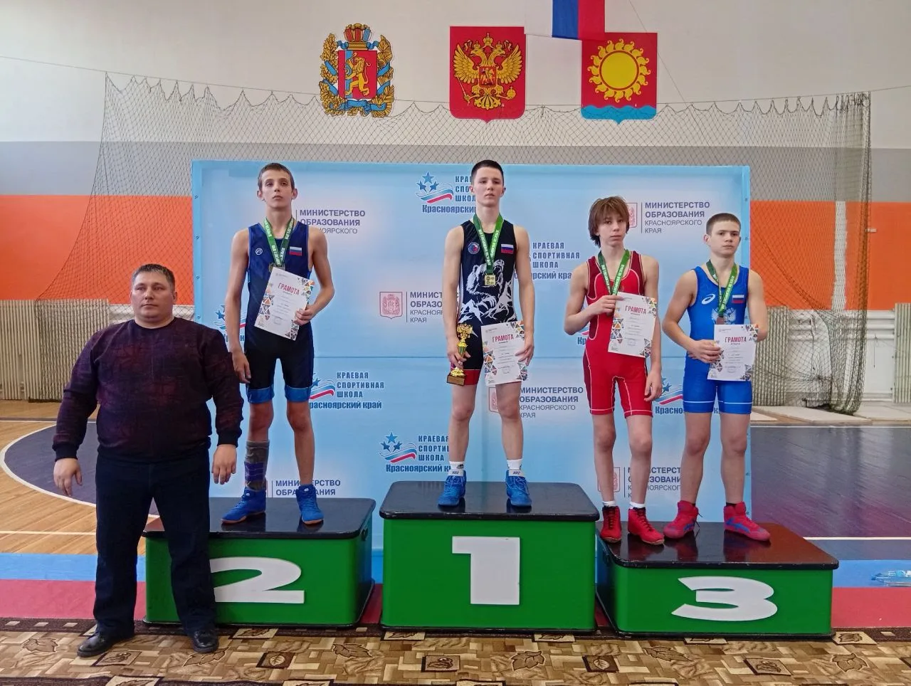 3-5 апреля в г.Назарово прошло Первенство Красноярского края по вольной борьбе среди юн...