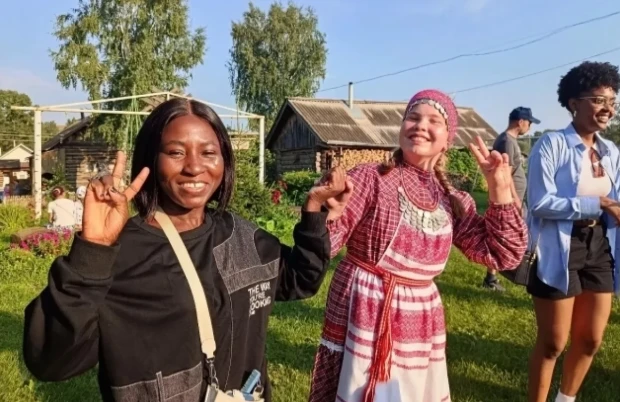 В Киясовском районе Удмуртии, примерно в 60 км от Ижевска, стоит деревня с певучим назв...