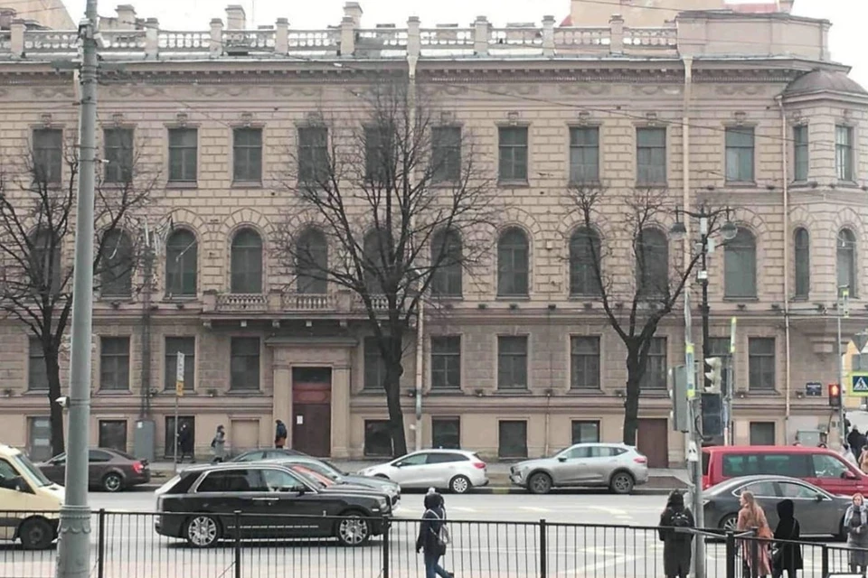 Особняк Миллера до пожара: Как выглядели его богатые интерьеры