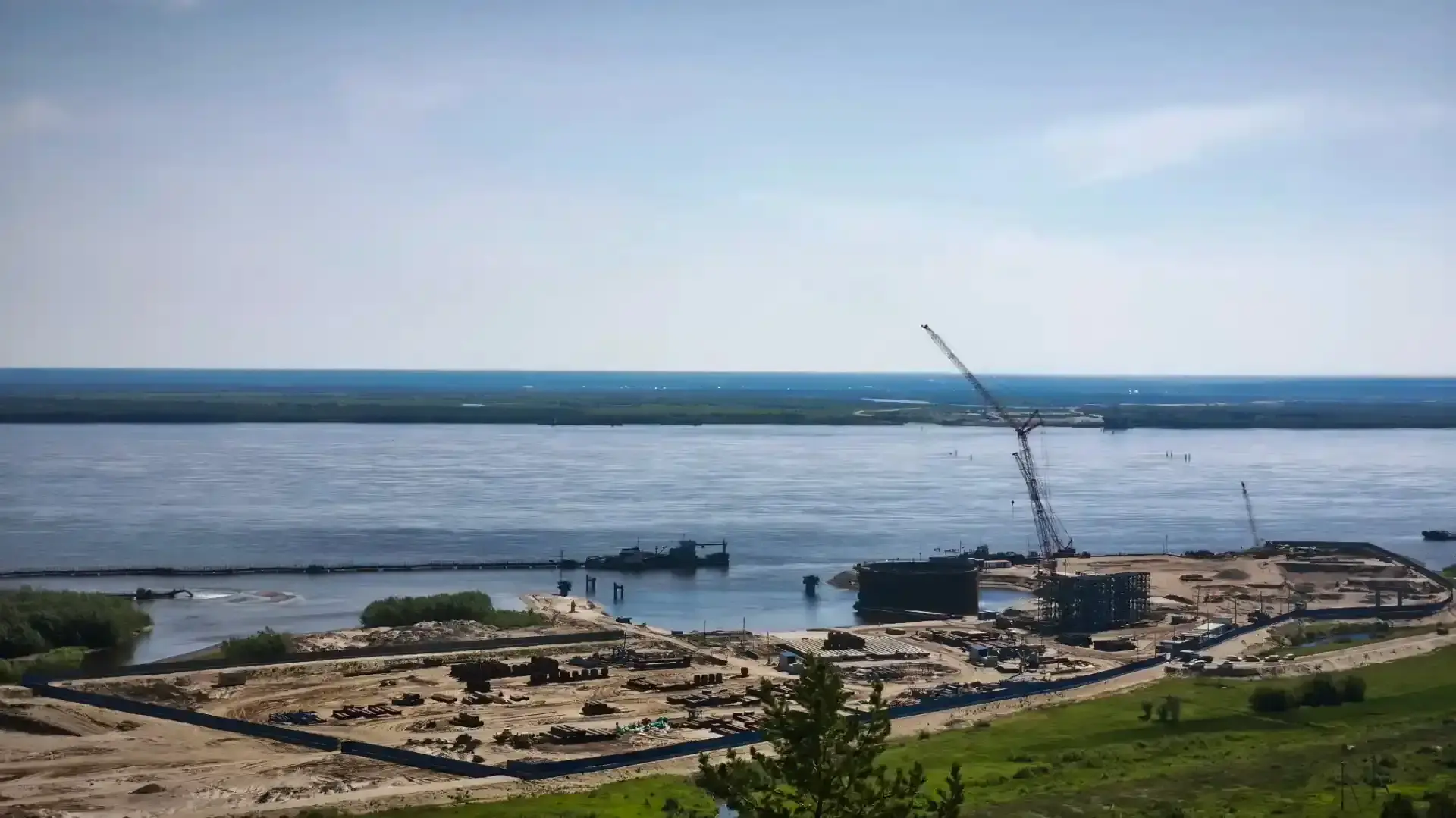 🏗️ «ММК‑Метиз» поставил 50 тонн высокопрочного крепежа для строительства Ленского моста
