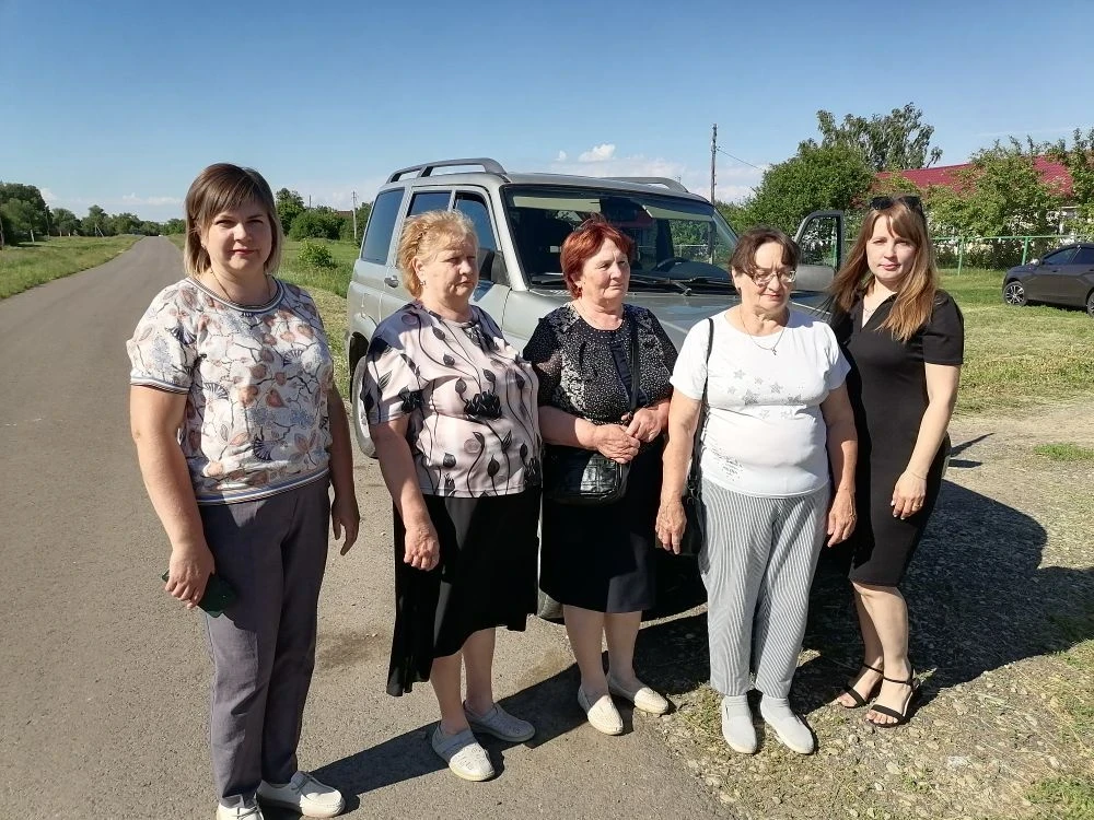 Сотрудниками центра социального обслуживания населения Петровского района организован о...
