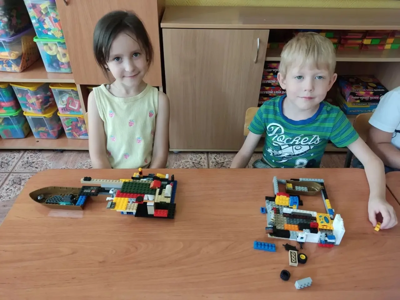 🧩 Конструирование из LEGO: свободная тема летом🧩