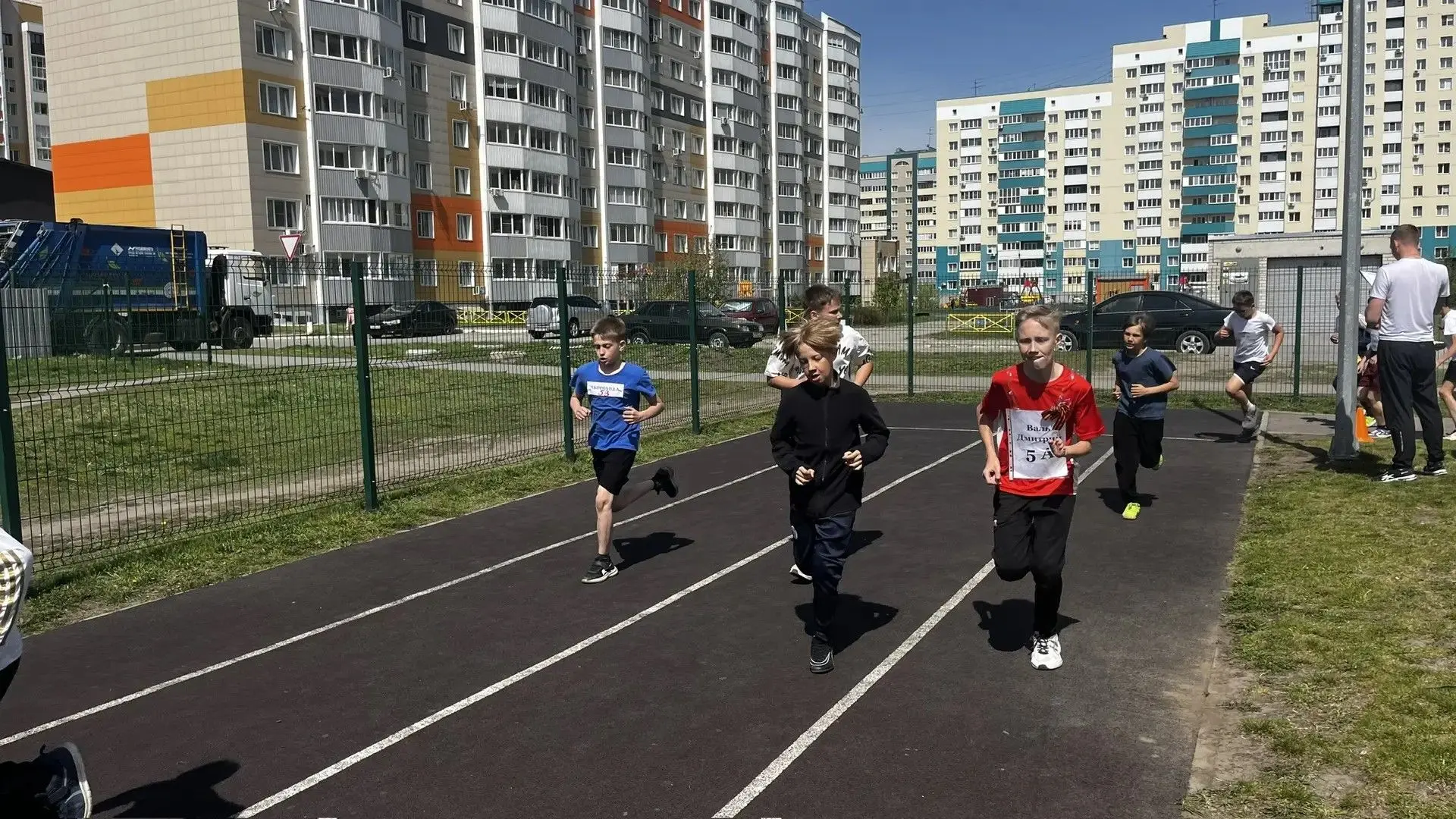 🏆В преддверии праздника Дня Победы в школе проходит патриотическая акция «Кросс Победы», ставшая уже