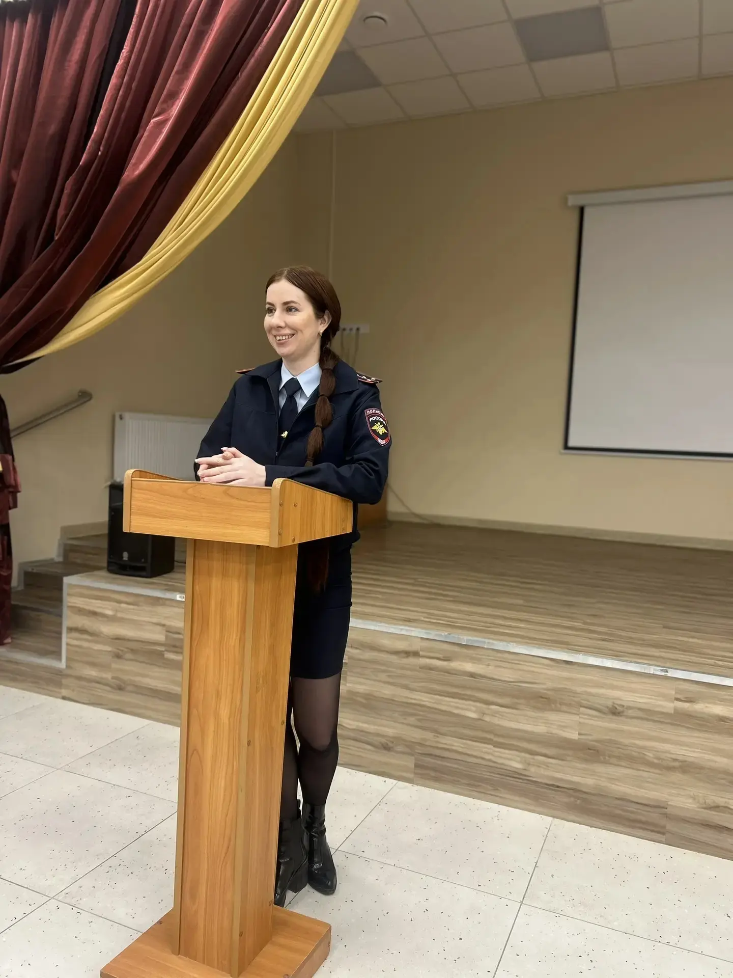 📣 Сегодня в нашей гимназии состоялась увлекательная встреча с представителем полиции — старшим оперу