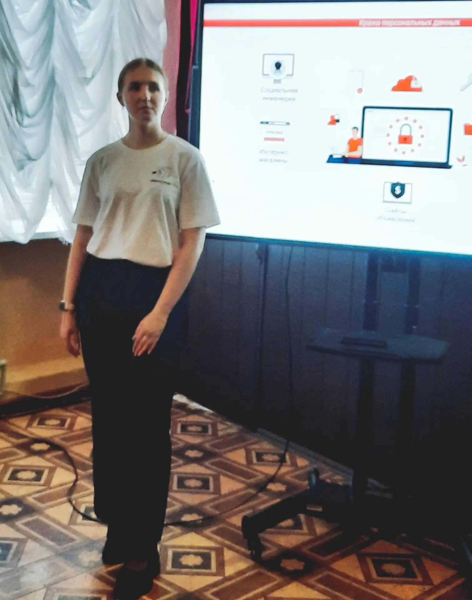 📍В большом зале колледжа прошла встреча с руководителем регионального антикризисного п...