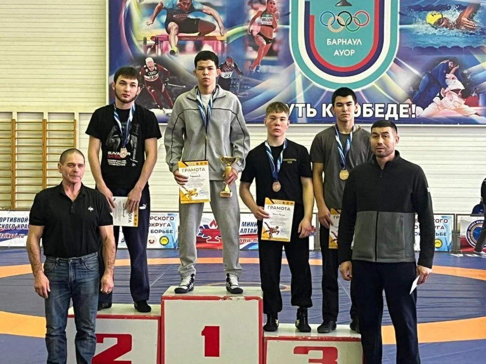 🏆 Студент У(Т)ОР Аймир Карамчаков  — мастер спорта России!
Высокого звания Аймир удостоен итогам ус