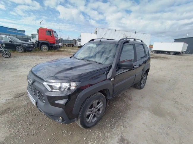 🚙 Модель: LADA Niva Travel