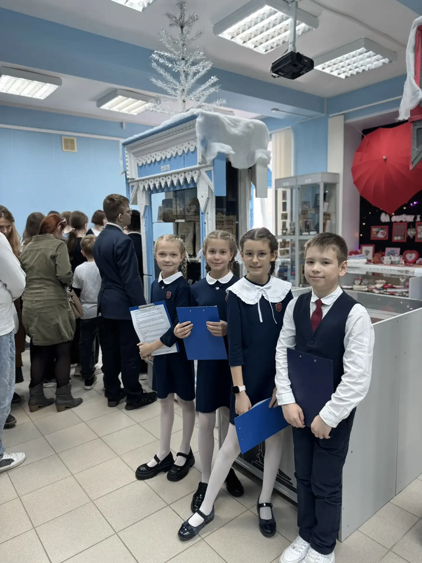 15 мая в Музее камня подведены итоги городского фестиваля «Калейдоскоп коллекций». Обучающихся 4 «И»