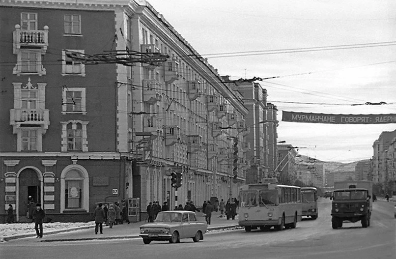 1982 год