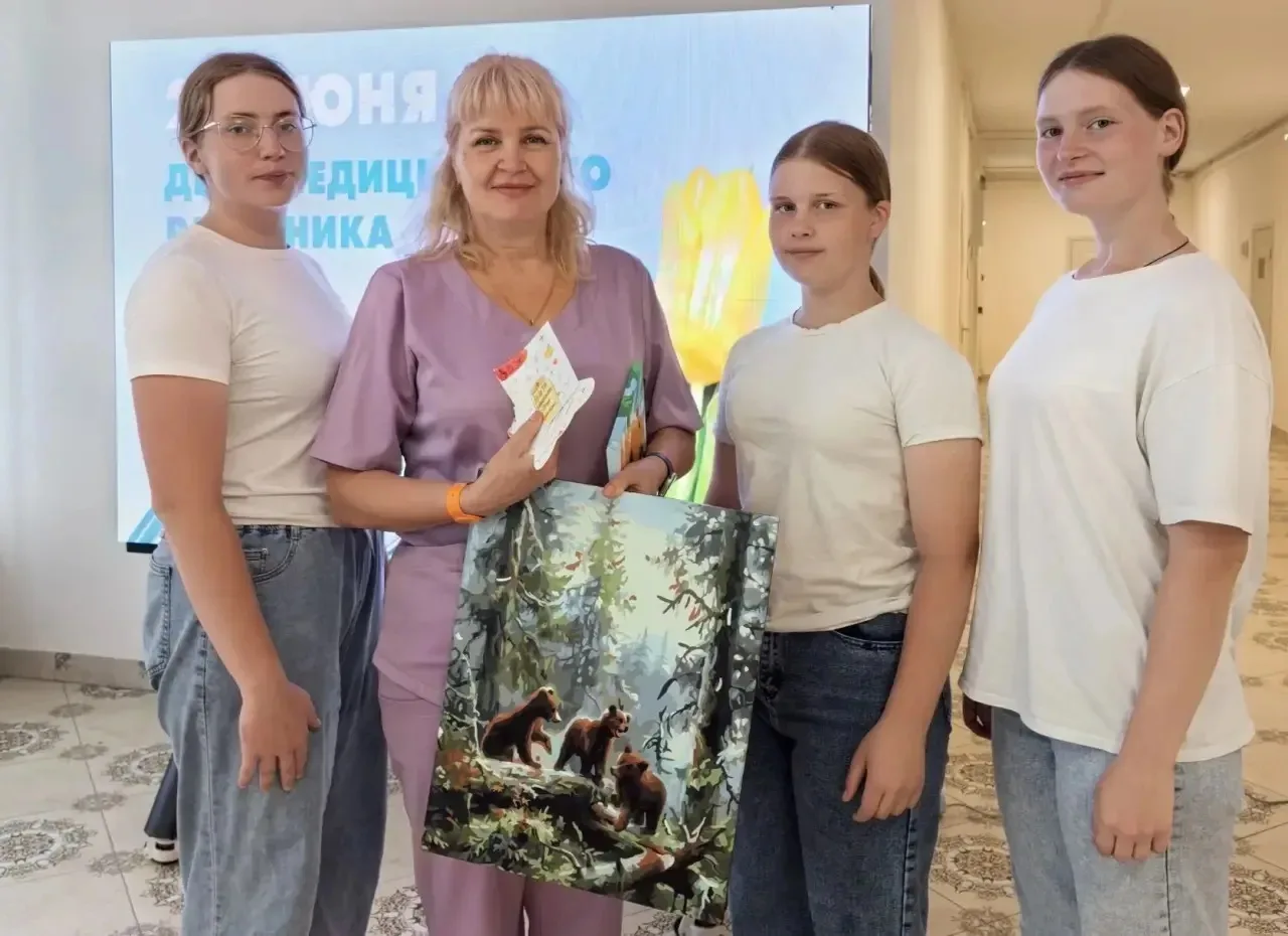 ✅ Ежегодно в третье воскресенье июня в России отмечается День медицинского работника — ...