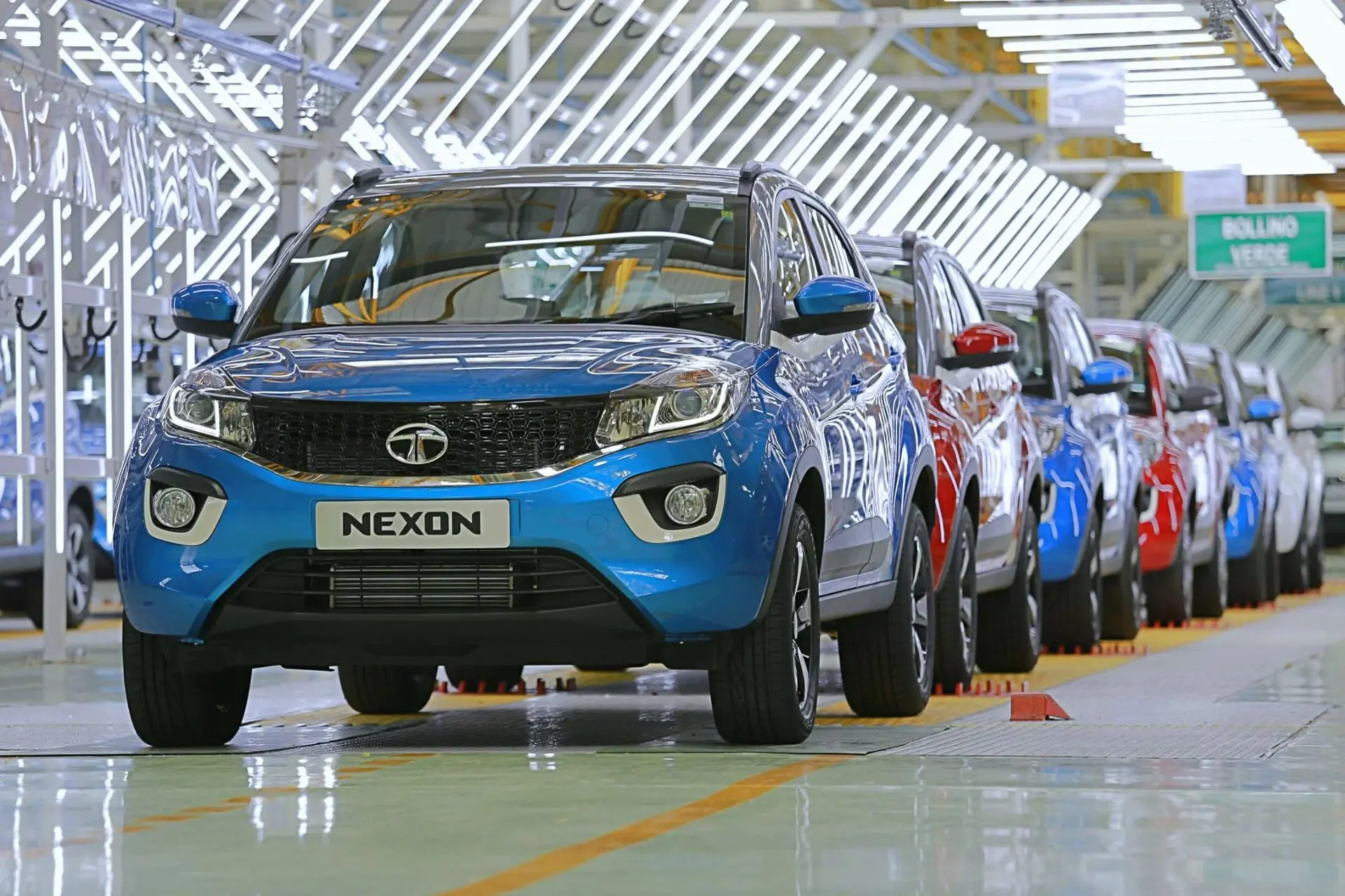 🌱🔥 Tata Motors готовит автомобиль на чистом этаноле. Индия идёт ва-банк, а мир смотрит с удивлением 