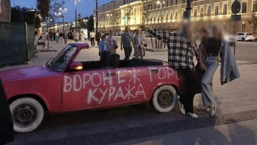 🚘19-летнему парню досталось за самодельный кабриолет