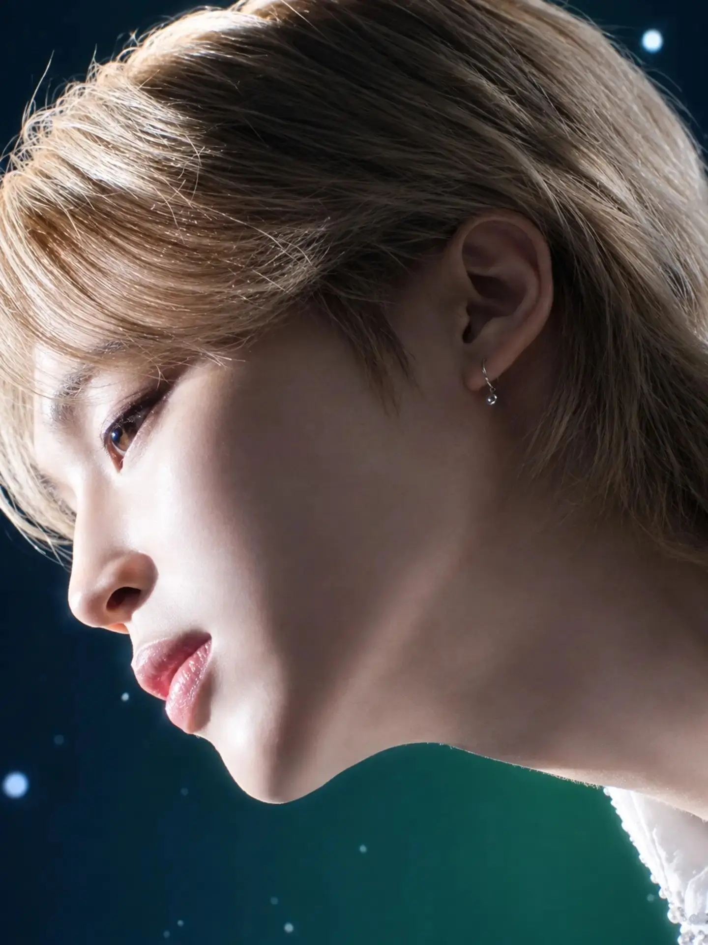 🌕✨ Чимин в танце под северным сиянием: официальный релиз кампании JIMIN × LADOR! 🧴🕊