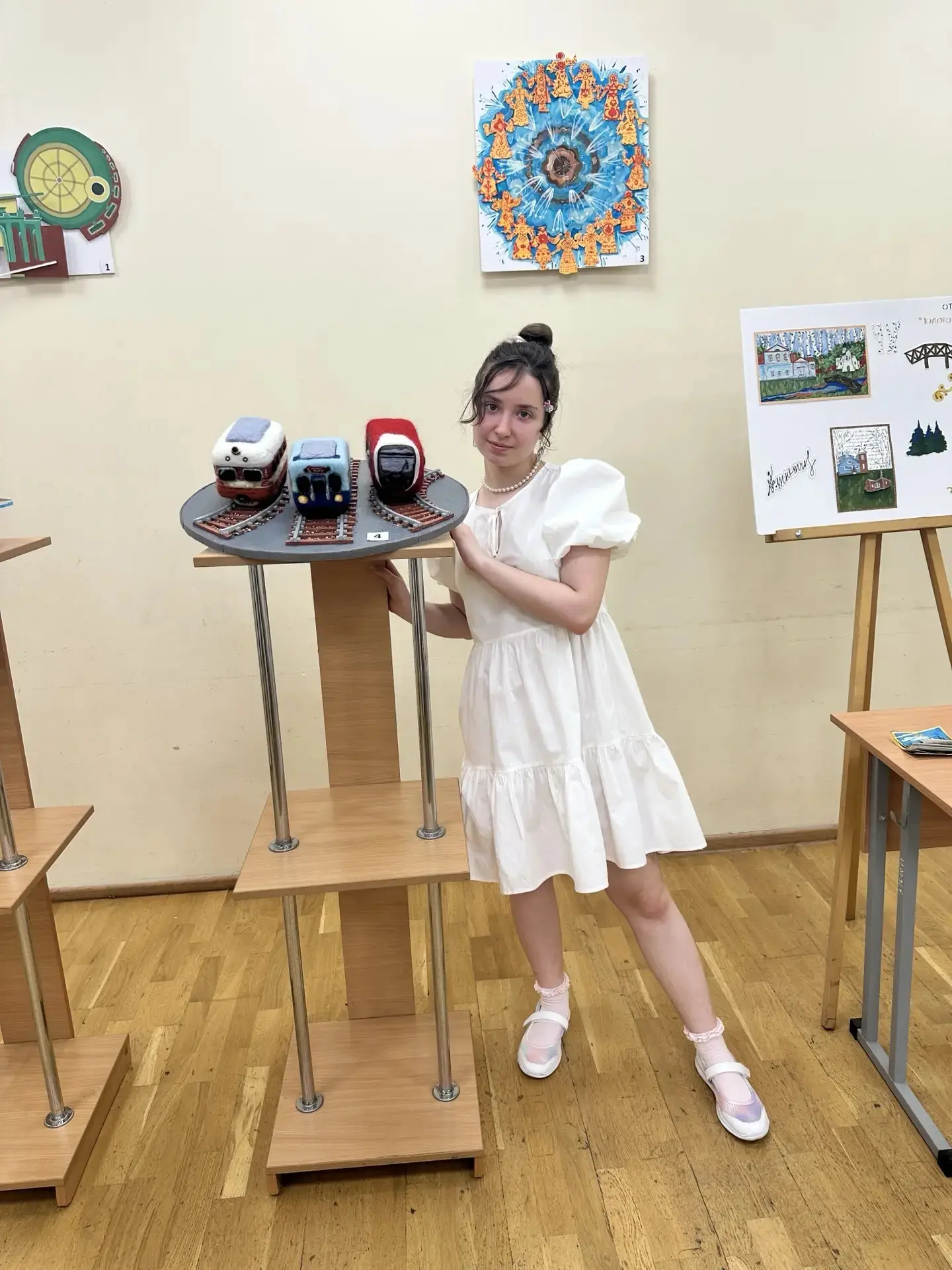 🧑‍🎓Итоговая аттестация в Школе (продолжение...)🎞
👩‍🎨22 мая художественное отделение🎨 отметило 