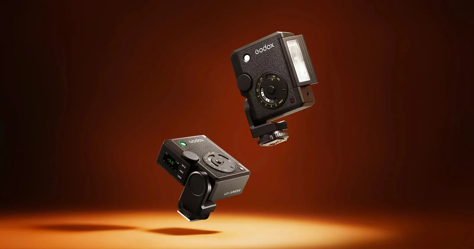 Godox официально представила Lux Junior II — долгожданное обновление своей популярной линейки компак