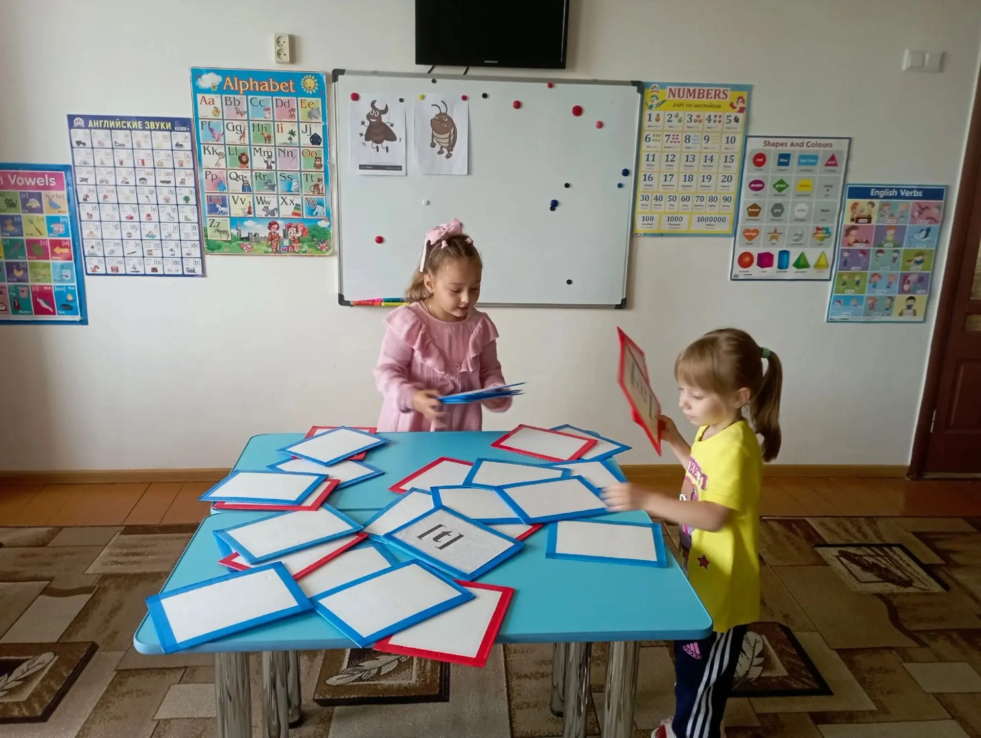 Изучение английских звуков в старшей группе - это не просто " подготовка к школе ", а в...