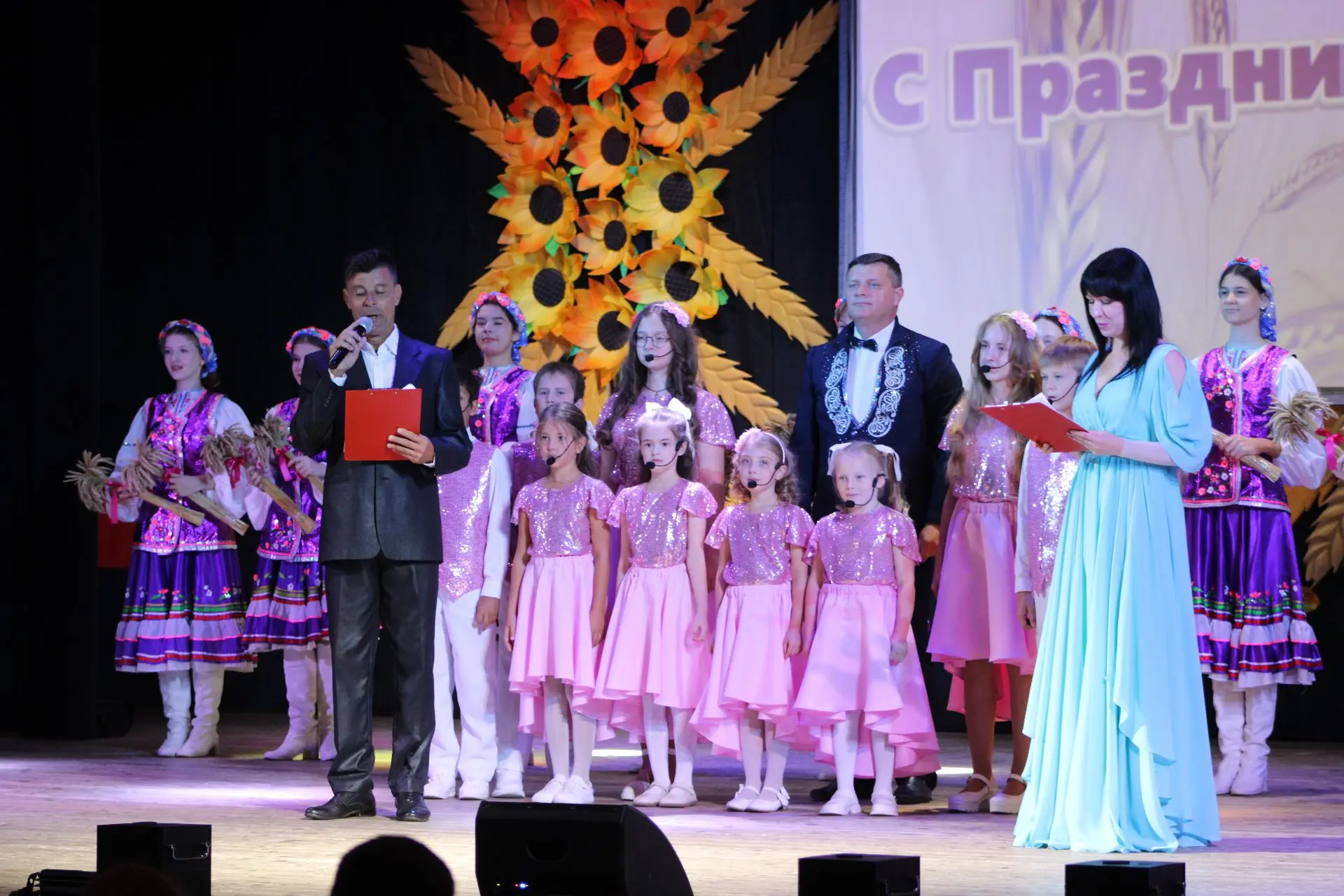🌾 Уже который год подряд предприятие СП «Север» АО фирма «Агрокомплекс» им. Н. И. Ткач...