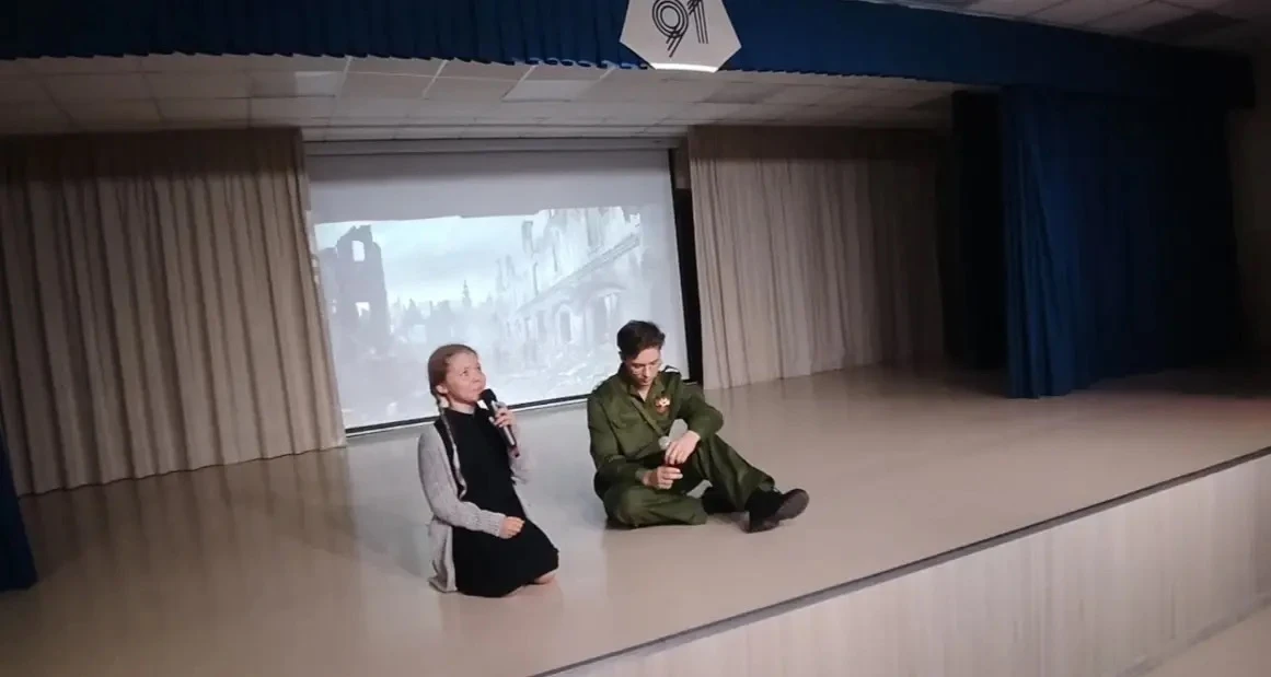 🎭 «Я не буду плакать» — спектакль, который тронул до глубины души!  Сегодня в актовом зале нашего Це