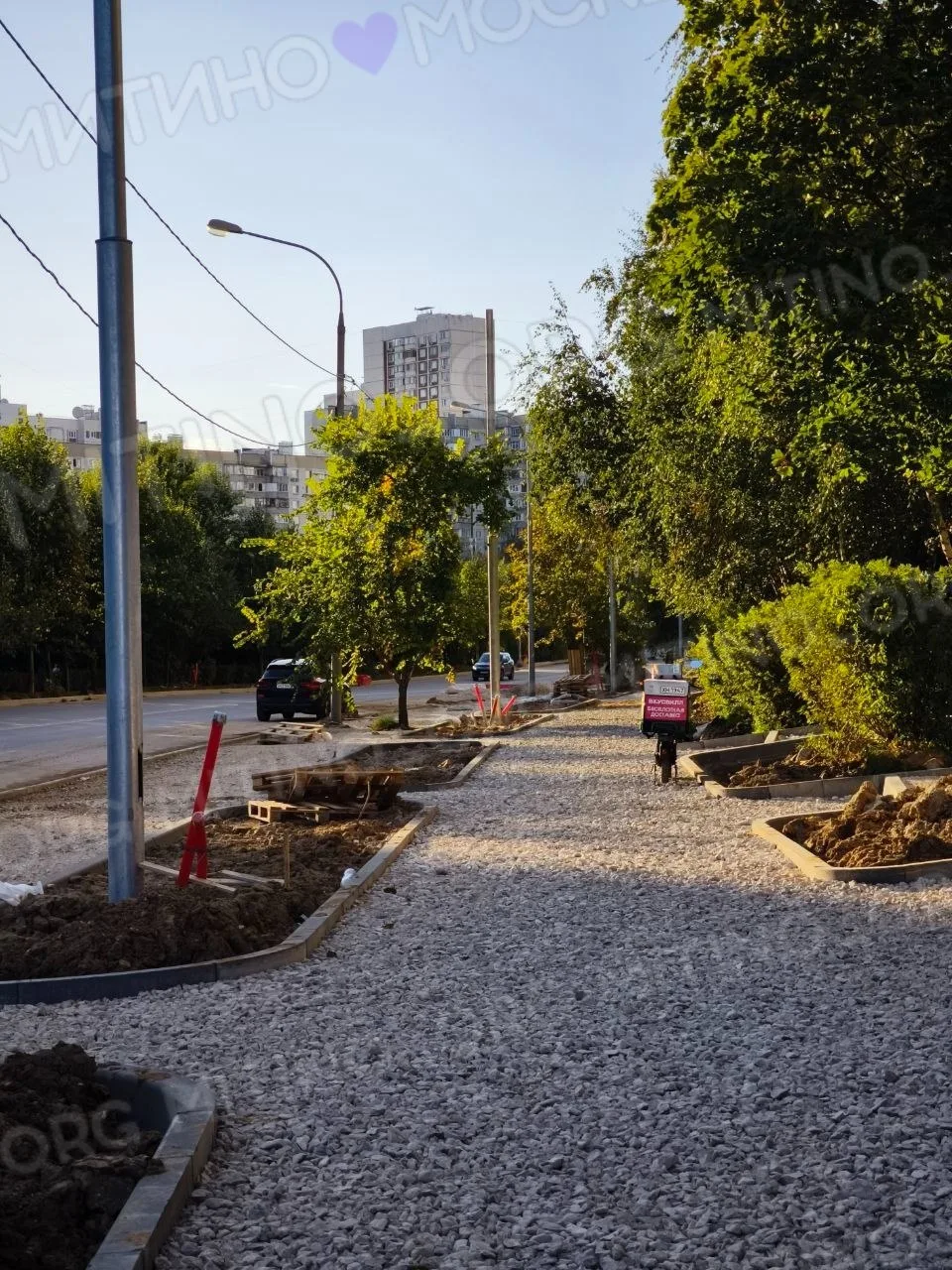 🌳Ловим пятничное настроение на Митинской улице