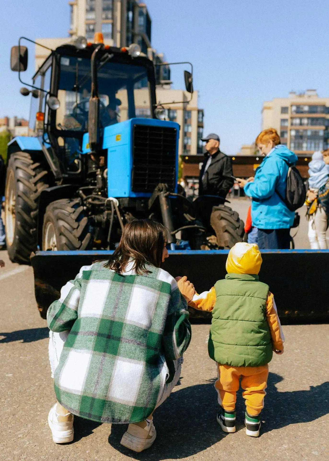 Фестиваль важных машин 🚒  🗓 30 мая 12:00-17:00 📍 ТРЦ «Жемчужная Плаза», парковка у Матисова канала  