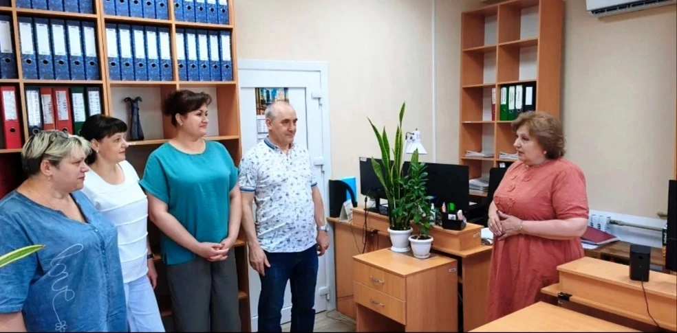 Состоялась встреча начальника Управления образования администрации городского округа Горловка с труд