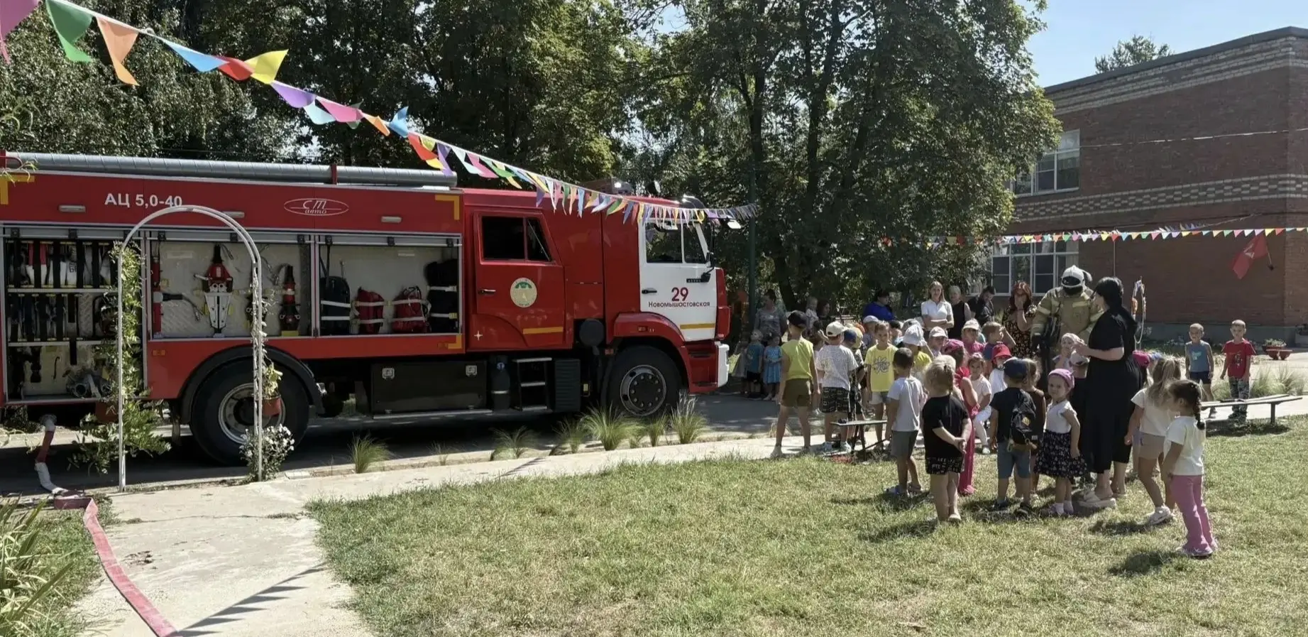 В гостях с серьезным уроком! 🚒👨‍🚒