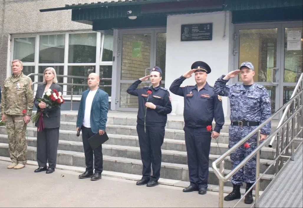 Сегодня в Подольске вспоминают детского тренера по хоккею Дмитрия Тараева