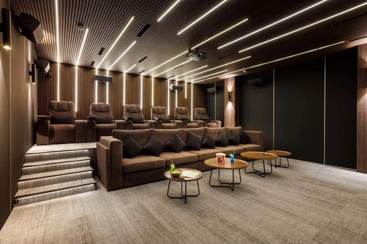 Наш зал в Cinema Privé снова тот же 🫶🏻