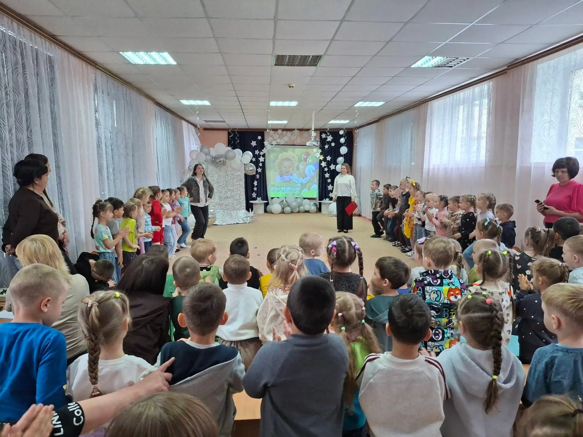Лето – это настоящее волшебство! Время, когда солнце щедро дарит тепло, воздух наполняе...