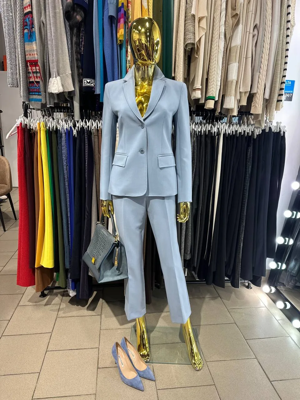 MAX MARA