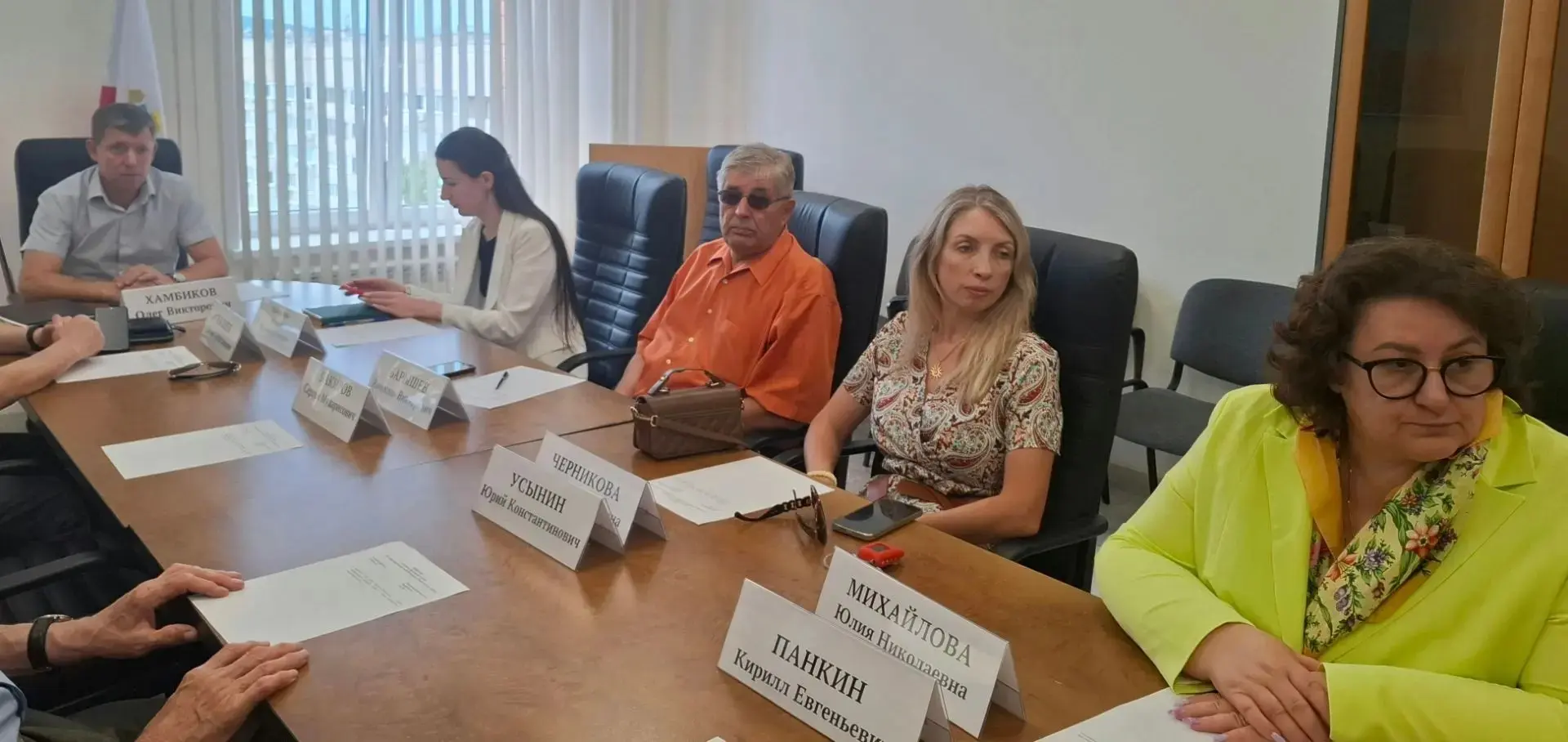 Заместитель председателя Общественной палаты Саратовской области, член Ассоциации юристов России Юли