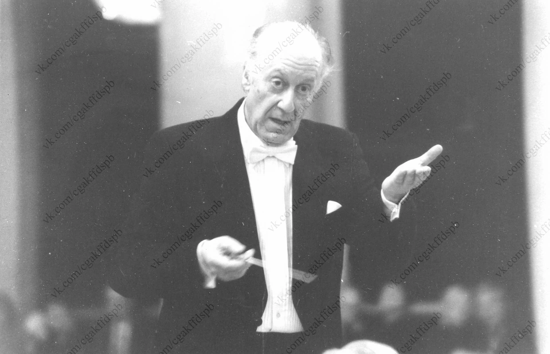 Сегодня исполняется 90 лет со дня рождения советского и российского композитора, виолон...