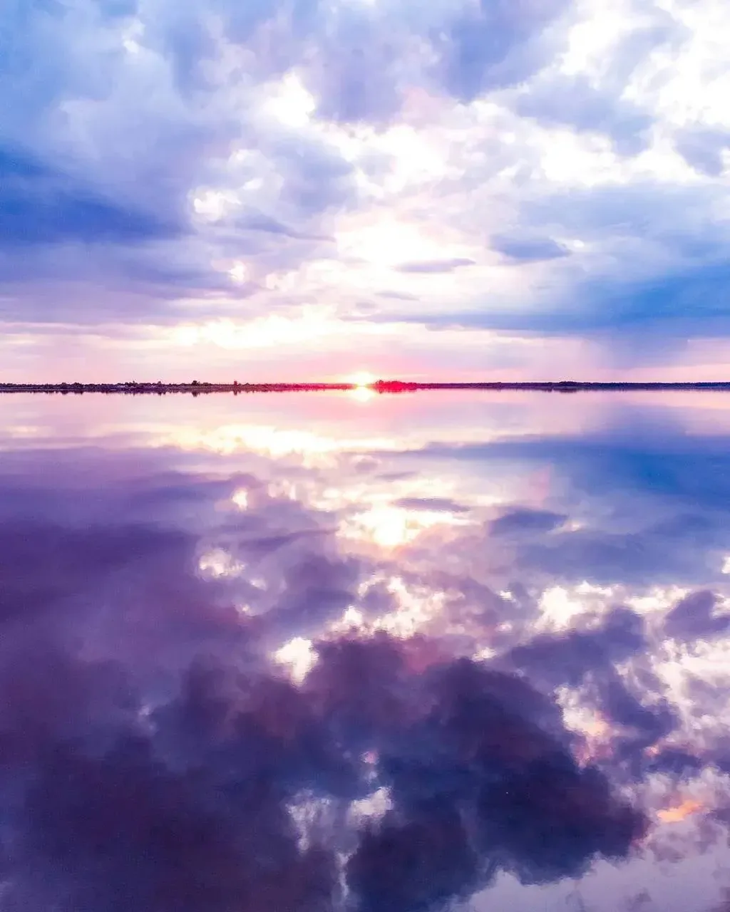 ОТКРЫВАЕМ РОССИЮ

💜 3 озера Алтайского края с необычным цветом воды

В Алтайском крае есть озёра, к