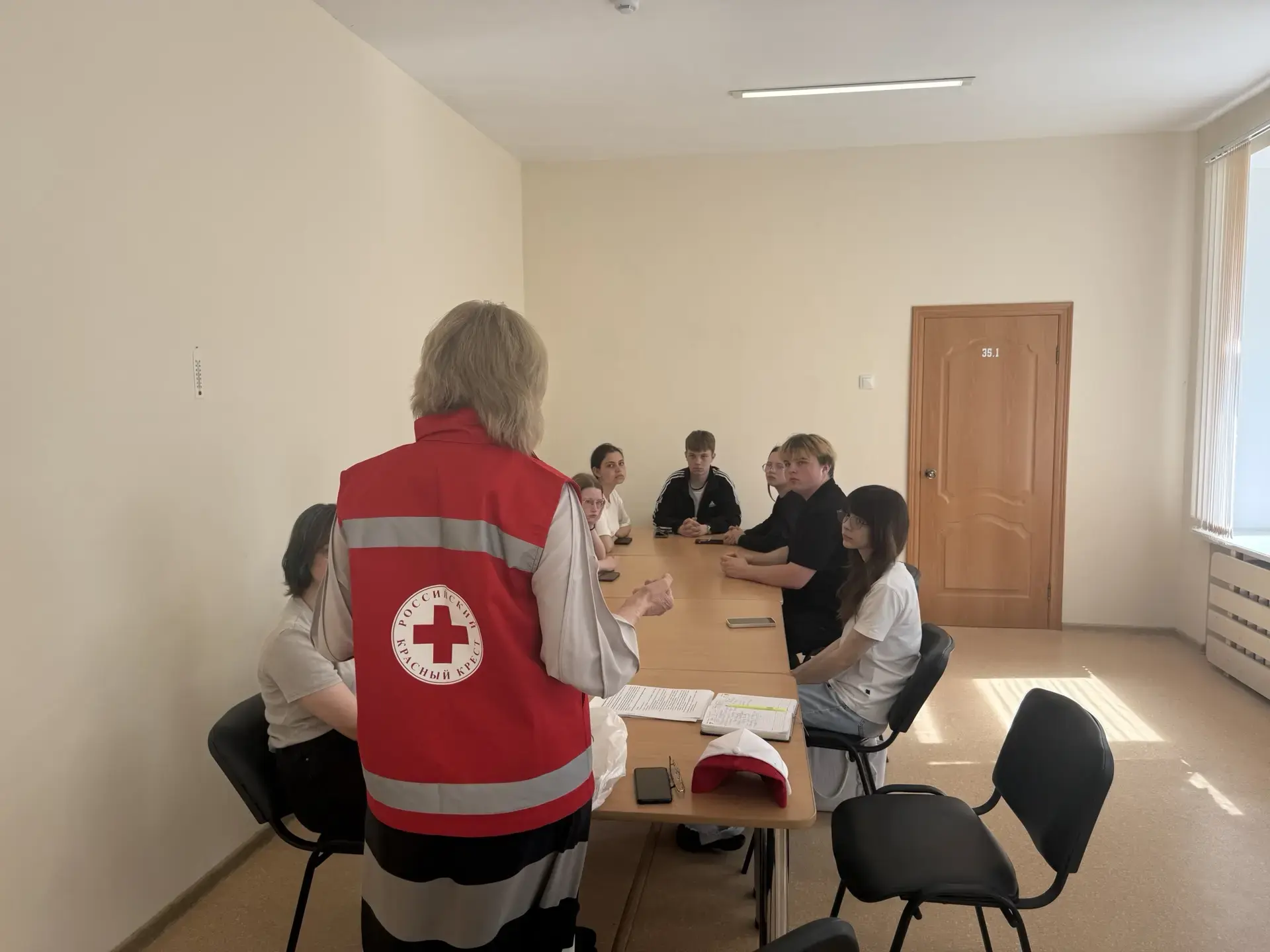 Встреча добра и пользы прошла на базе Центра детей и молодежи. В гости к неравнодушным ...