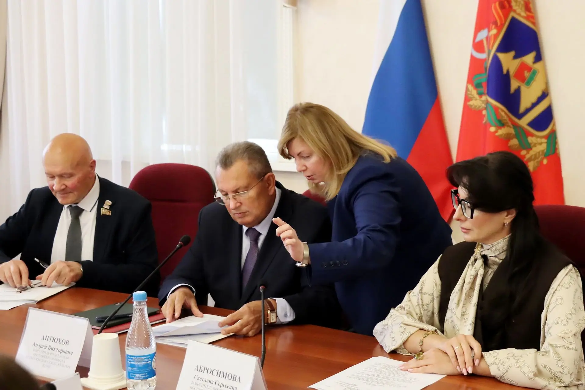 ✅📚В центре внимания комитета по образованию, науке, культуре и СМИ под руководством Ан...