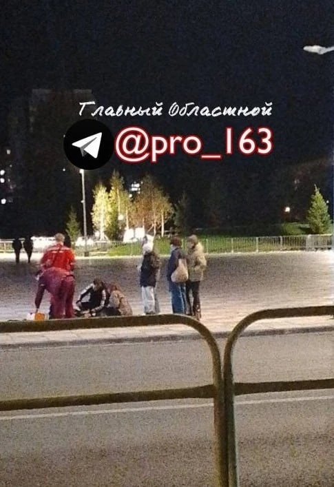 Около фонтанов в Центральном районе стало плохо человеку